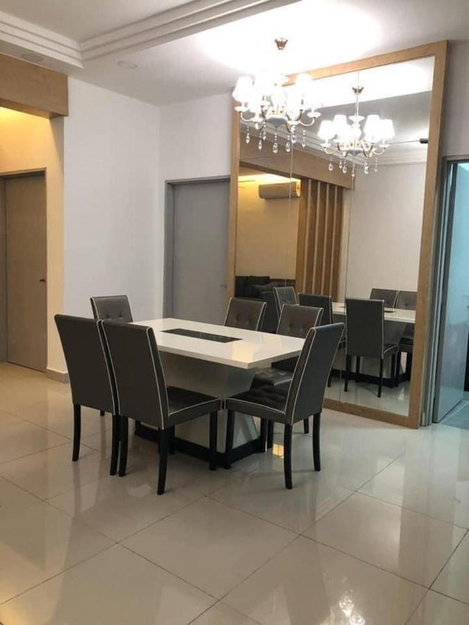 Sofiamuslim Homestay Putrajaya- Near Alamanda Mall & Federal Government Administrative Centre Kompleks Abcdef Exteriér fotografie